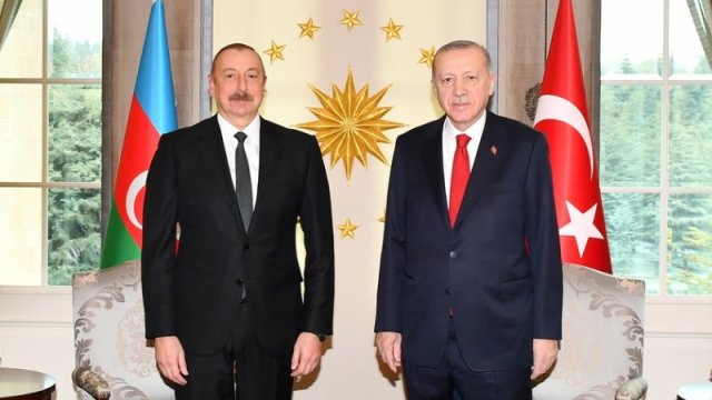 İlham Əliyev Ərdoğanı təbrik etdi