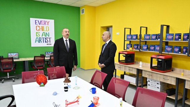 Prezident Sarayda və Binəqədidə yeni inşa edilən məktəblərdə - FOTOLAR