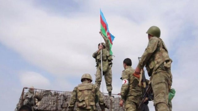 Ordumuz bir neçə yeni mövqe əldə edib - Hərbi ekspert