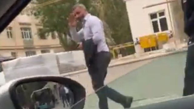 Küçədə Qurban Qurbanovu görən azarkeşdən maraqlı reaksiya - VIDEO