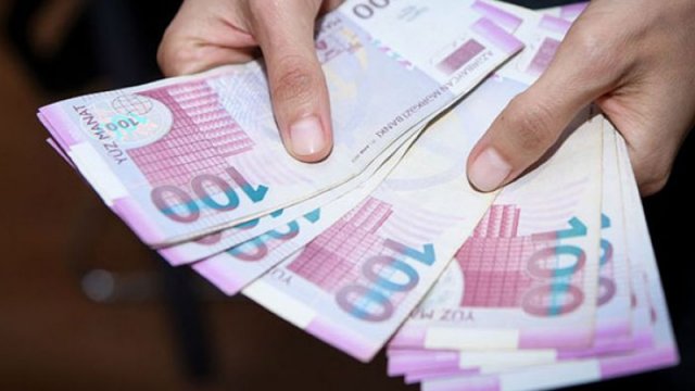 Azərbaycanda bu sahədə işləyənlər 4 min manat maaş alırlar (SİYAHI)