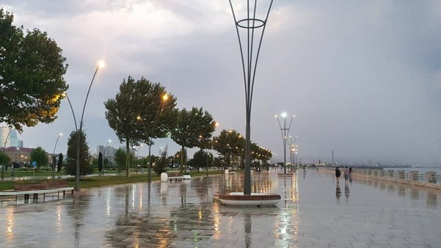 Bakıya yağış, dağlıq ərazilərə qar yağacaq