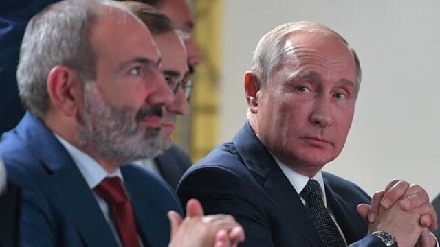 Putin üç il sonra Ermənistanda: Rusiya lideri İrəvana hansı təkliflə gedir?