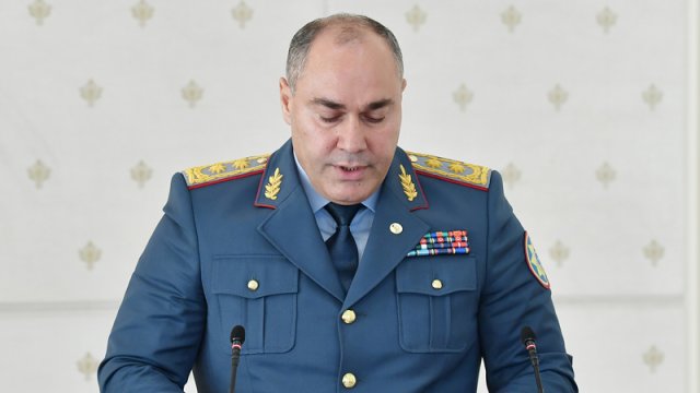 Baş inspektor Səfər Mehdiyevi məhkəməyə verdi