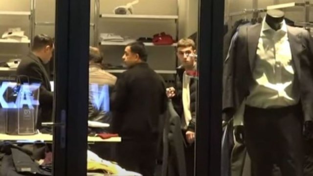 Naxçıvanda brend mağazalar bağlanır - Mallar dəyər-dəyməzinə satılır - VİDEO