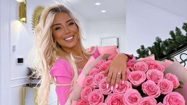 Azərbaycanlı aparıcı plastik cərrahla evlənir - FOTOLAR