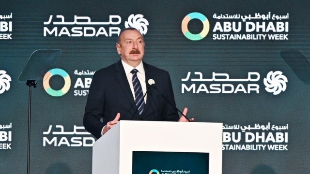Prezident Əbu-Dabi Dayanıqlılıq Həftəsinin açılış mərasimində çıxış etdi - FOTO