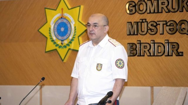 Şahin Bağırov idarə rəisini işdən çıxardı - FOTO