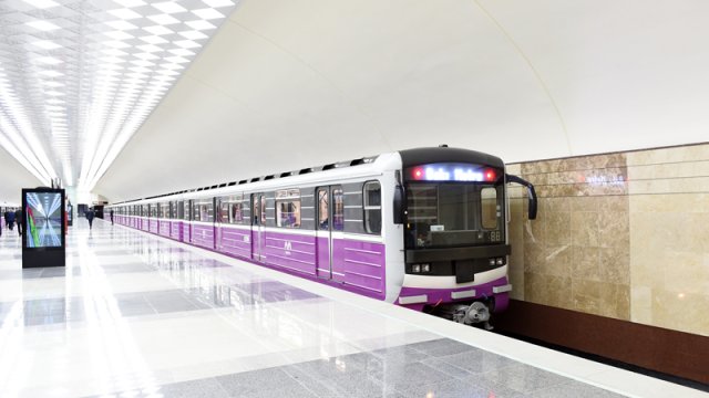 Bakı metrosunda maşinist iş başında öldü