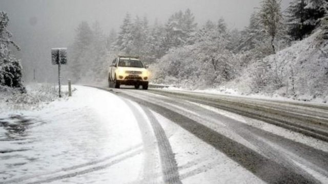 Sabah dağlıq rayonlarda yollar buz bağlayacaq