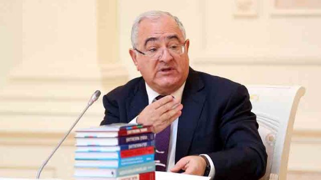 Ramiz Rzayev yola salındı - FOTOLAR
