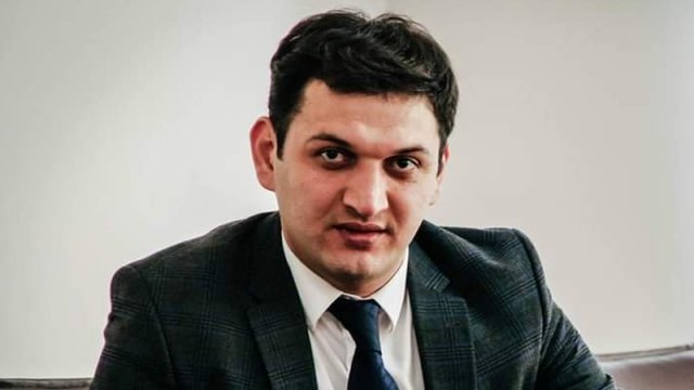 İcra başçısının köməkçisi özünə niyə qəsd edib? - Atasından açıqlama