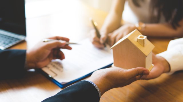 Ev almaq istəyənlər bu 7 vacib məqama diqqət etsin