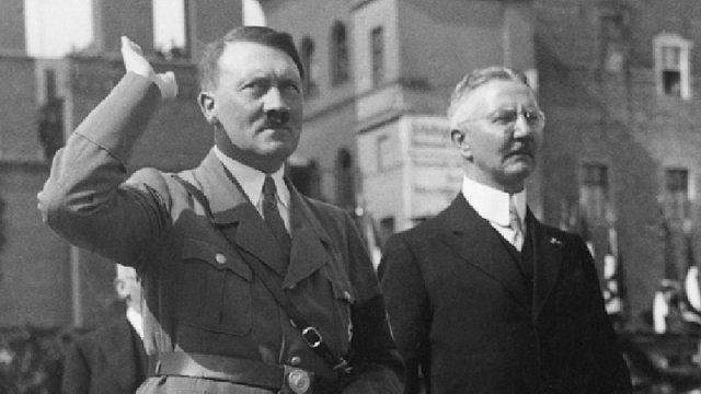 Hitlerin bankir dostu - Yalmar Şaxt Nürnberq məhkəməsində bəraət alan üç nəfərdən biri olub