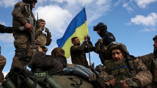 Ukrayna Quru Qoşunlarının komandanı: “Baxmutla bağlı bütün ssenarilərə hazırıq