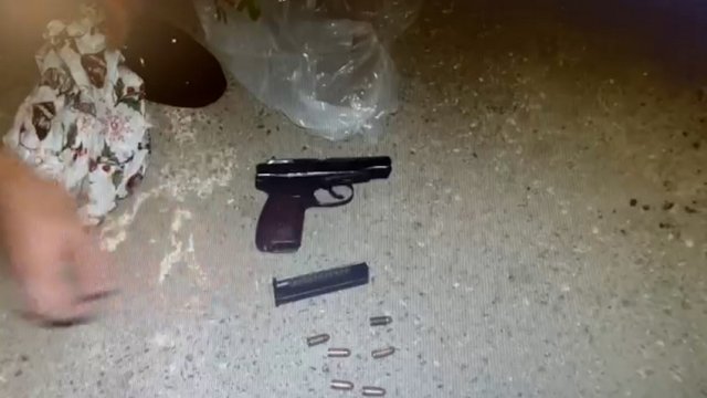Bakıda avtomobilində qanunsuz olaraq “Makarov” gəzdirən şəxs saxlanılıb