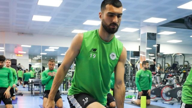 Mahir Emreli zədəsini sağaldıb