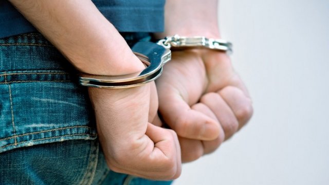 Bakıda 31 evdən 36 000 manatdan çox oğurluq olub