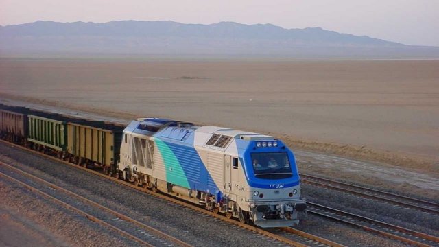 Qazaxıstan “Şimal-Cənub” marşrutu ilə müəyyən yüklərin daşınmasına 40 % endirim tətbiq edəcək