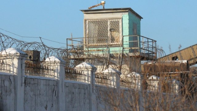 Bakıda cəzaçəkmə müəssisəsinə narkotiki şalvara hopdurulmuş üsulla keçirmək istəyiblər