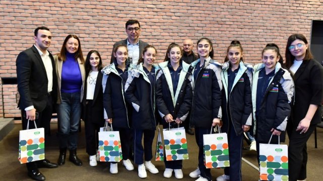 Fərid Qayıbov beynəlxalq turnirlərdə ölkəmizi uğurla təmsil etmiş idmançılarla görüşüb