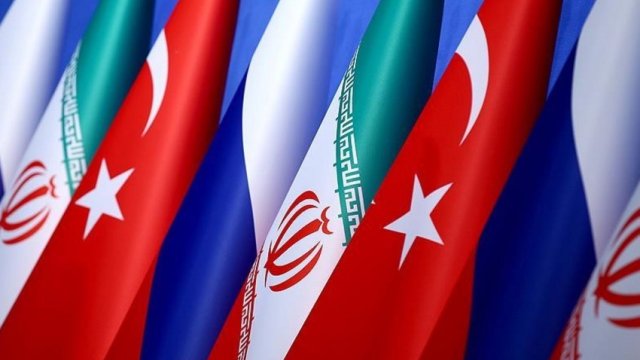 Türkiyə, Rusiya və İran XİN nümayəndə heyətləri arasında görüş başlayıb