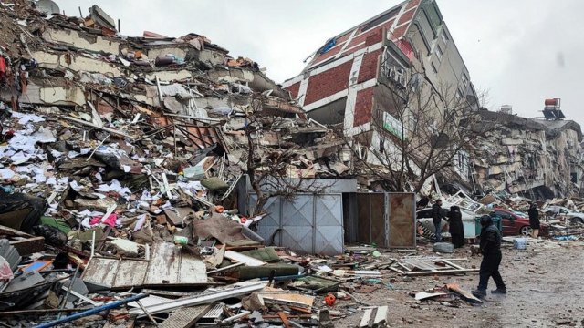 Türkiyədəki zəlzələdə ölənlərin sayı 50 399 nəfərə çatıb