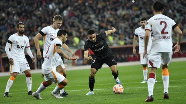 “Qarabağ”la “Qalatasaray”ın qardaş klublar olması ilə bağlı təqdimatın gecikmə səbəbi bəlli olub
