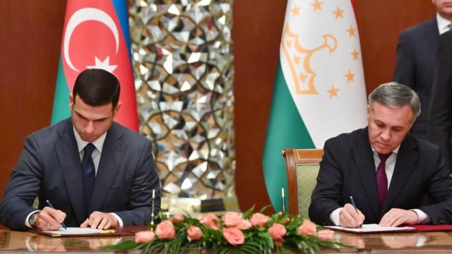 Azərbaycanla Tacikistan KOB subyektlərinin əməkdaşlığını təşviq edəcək