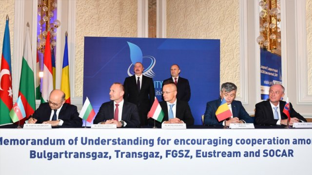 SOCAR 4 ölkənin qaz ötürücü şəbəkə operatorları ilə memorandum imzaladı - FOTO