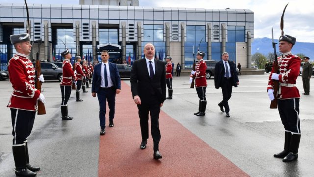 İlham Əliyevin Bolqarıstana işgüzar səfəri başa çatdı - FOTO