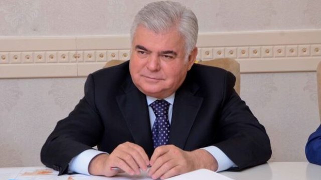 Ziya Məmmədova məxsus bankın kredit savaşı