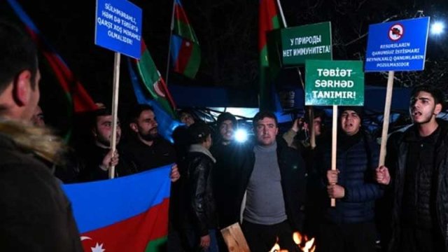 Ekofəalların 138 gündür davam edən aksiyası müvəqqəti dayandırılır