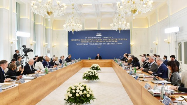 Prezident Şuşada keçirilən beynəlxalq konfransda iştirak edir - YENİLƏNİB/FOTO