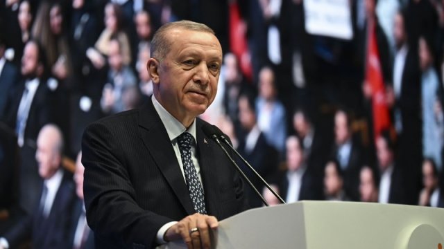 Ərdoğan seçkilərdə qalib gələcəyinə əmindir