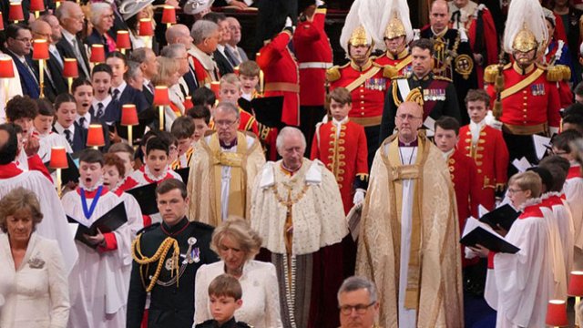 III Çarlz Böyük Britaniya kralı oldu - YENİLƏNİB/VİDEO