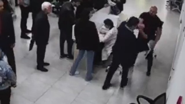 Qazinin çənəsini sındıran idmançıya cinayət işi açıldı - VİDEO/YENİLƏNİB