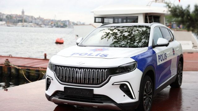 Türk polislərinə 