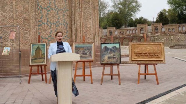 Bu gün işdən çıxarılan nazirlə bağlı ilginc faktlar: Villalar, obyektlər, xadiməyə verilən maaş...