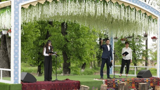 “Xarıbülbül” Beynəlxalq Musiqi Festivalı başladı - YENİLƏNİB/FOTO