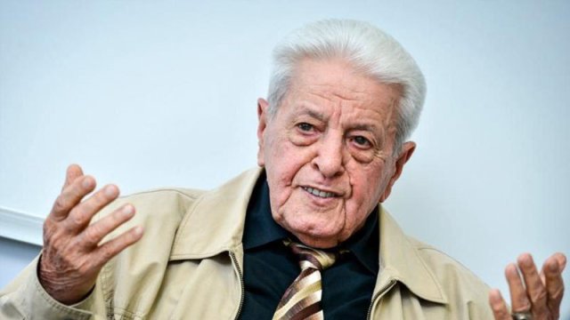 Xalq artisti qəbirüstü abidəsi bu səbəbdən qoyulmur - FOTO