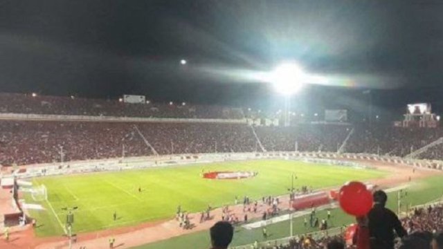 “Traktor” klubunun oyununda güneyli azarkeşlər: “Yaşasın, Azərbaycan” - VİDEO