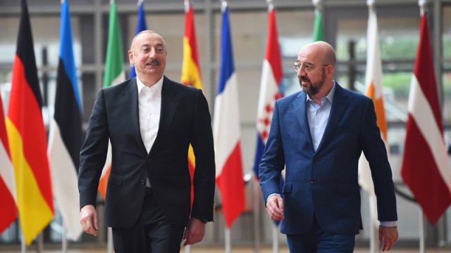 Brüsseldə İlham Əliyev-Şarl Mişel görüşü keçirildi - YENİLƏNİB/FOTO