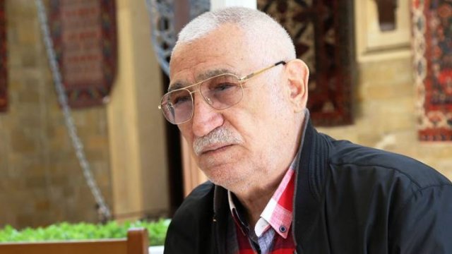 Xalq artistinin oğlu işdən çıxarıldı