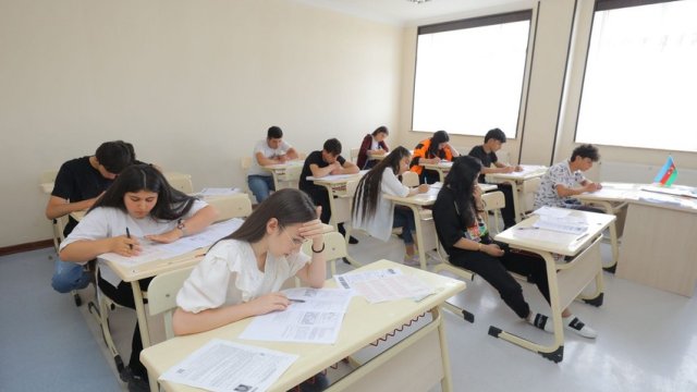Bu abituriyentlər yay qəbul imtahanlarına buraxılmayacaq