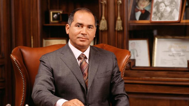 Fərhad Əhmədovun şirkətində qalmaqal - İşçisi məhkəməyə müraciət etdi