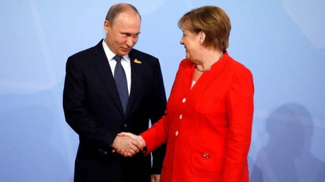 Merkel Ukraynada müharibəyə necə yol açdı? - WSJ əsas mərhələləri açıqladı