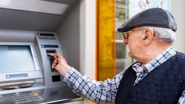 Əhaliyə şad xəbər - Bu şəxslər 50 yaşından pensiyaya çıxa bilər... (VİDEO)