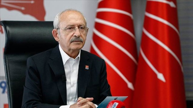CHP-də nə baş verir?