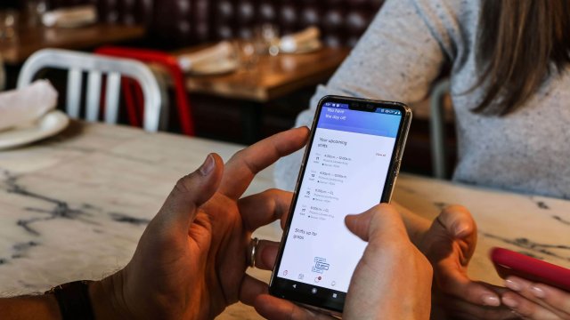 Bu iş elanlarına QƏTİYYƏN İNANMAYIN - Əks təqdirdə şəxsi məlumatlarınız... - VİDEO